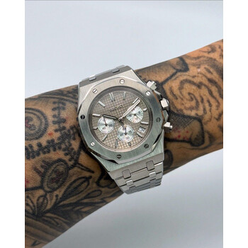 Custom Seiko Mod • Grey Steel AP Quartz • 42mm